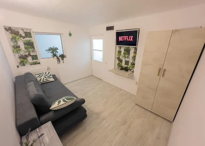 Apartman Universum *